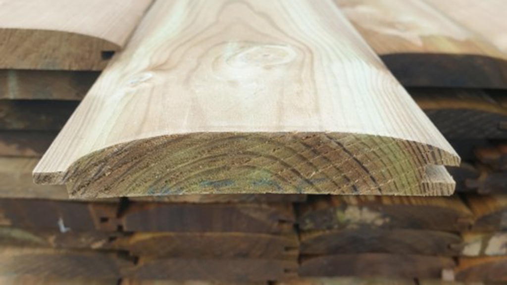 Treated timber  Loglap