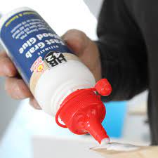 Fast grab wood glue